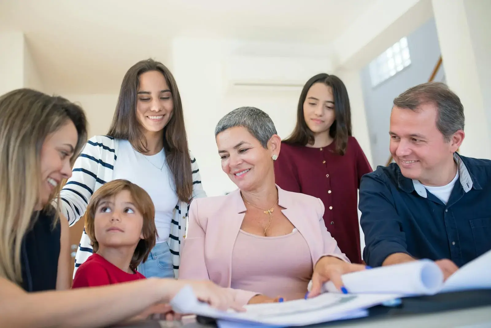Selling an Inherited House With Siblings in Washington: Splitting Proceeds, Buying Out Heirs & Avoiding Probate Court Fights (2026)